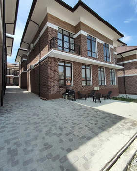 Дом 172м², 3-этажный, участок 1 сот.