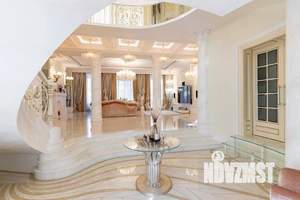 Дом 513м², 2-этажный, участок 15 сот.