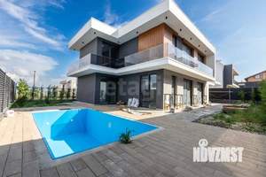 Дом 261м², 2-этажный, участок 5 сот.