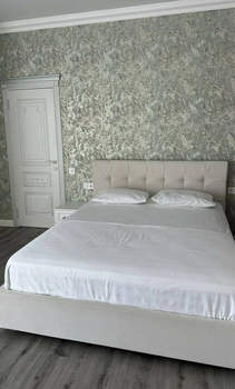 Дом 300м², 2-этажный, участок 8 сот.