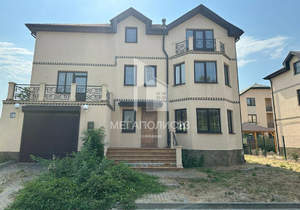 Дом 346м², 3-этажный, участок 6 сот.