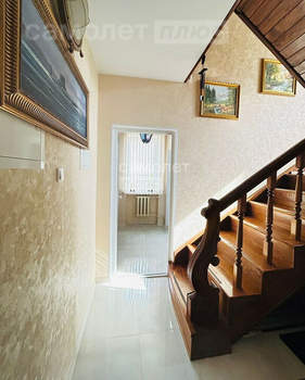 Дом 315м², 3-этажный, участок 7 сот.