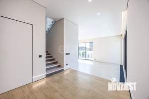 Дом 227м², 2-этажный, участок 4 сот.