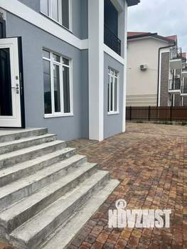 Дом 174м², 2-этажный, участок 4 сот.