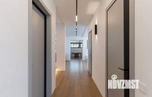 Дом 230м², 2-этажный, участок 5 сот.