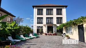 Дом 424м², 3-этажный, участок 7 сот.