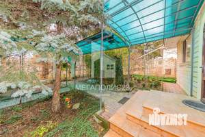 Дом 403м², 2-этажный, участок 5 сот.