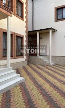 Дом 664м², 3-этажный, участок 7 сот.