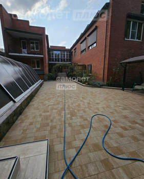 Дом 315м², 3-этажный, участок 7 сот.