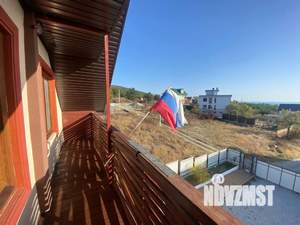 Дом 200м², 3-этажный, участок 4 сот.