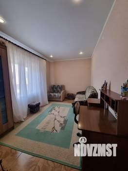 Дом 484м², 3-этажный, участок 4 сот.