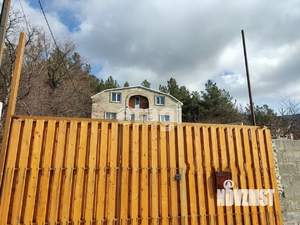 Дом 360м², 3-этажный, участок 6 сот.