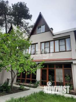 Дом 394м², 3-этажный, участок 23 сот.