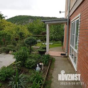 Дом 188м², 3-этажный, участок 6 сот.