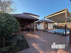 Дом 240м², 2-этажный, участок 10 сот.