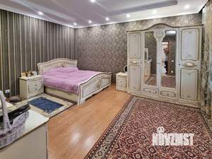 Дом 240м², 2-этажный, участок 8 сот.