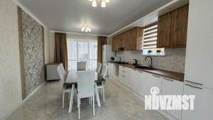 Дом 175м², 2-этажный, участок 6 сот.