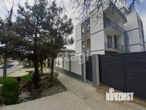 Дом 195м², 3-этажный, участок 3 сот.