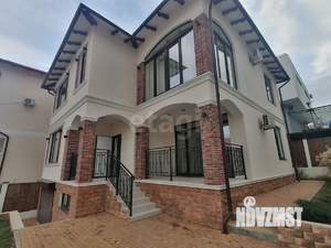 Дом 300м², 3-этажный, участок 3 сот.