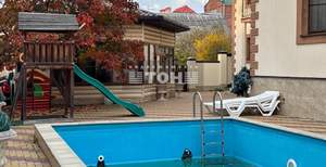 Дом 664м², 3-этажный, участок 7 сот.