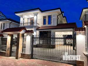 Дом 304м², 3-этажный, участок 4 сот.