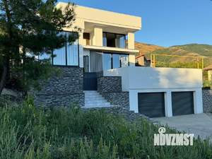 Дом 270м², 2-этажный, участок 4 сот.