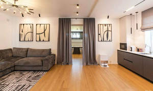 Дом 300м², 2-этажный, участок 5 сот.