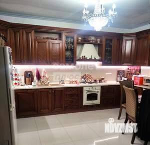 Таунхаус 230м², 4-этажный, участок 2 сот.