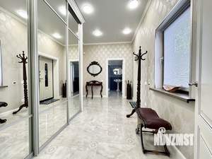 Дом 172м², 2-этажный, участок 9 сот.