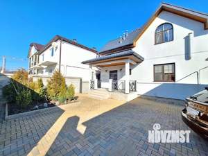 Дом 200м², 2-этажный, участок 4 сот.