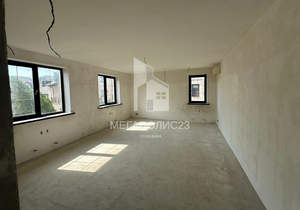 Дом 346м², 3-этажный, участок 6 сот.