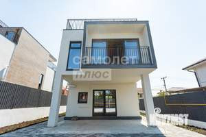 Дом 281м², 2-этажный, участок 4 сот.