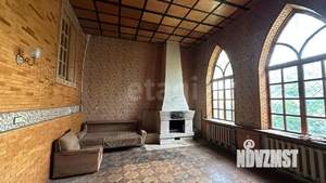 Дом 239м², 2-этажный, участок 5 сот.