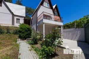 Дача 448м², 3-этажный, участок 23 сот.