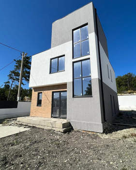 Дом 240м², 3-этажный, участок 4 сот.