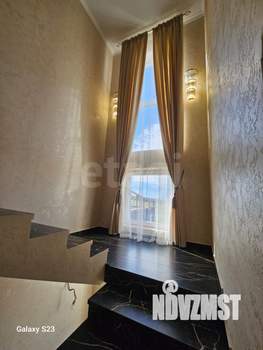 Дом 304м², 3-этажный, участок 4 сот.