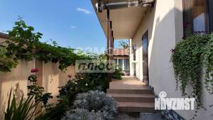 Дом 424м², 3-этажный, участок 7 сот.