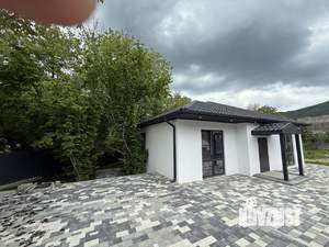 Дом 135м², 1-этажный, участок 4 сот.