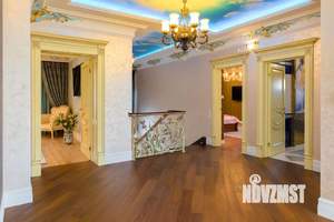 Дом 295м², 2-этажный, участок 10 сот.