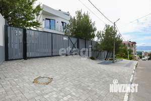 Дом 267м², 3-этажный, участок 4 сот.