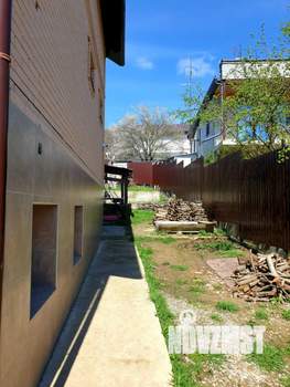 Дом 95м², 3-этажный, участок 4 сот.