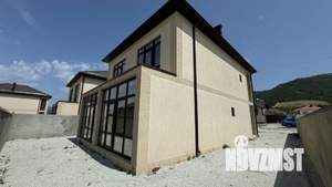 Дом 205м², 2-этажный, участок 4 сот.