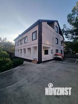 Дом 484м², 3-этажный, участок 4 сот.