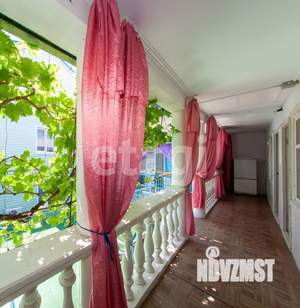 Дом 605м², 3-этажный, участок 5 сот.