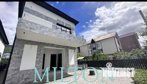 Дом 182м², 2-этажный, участок 3 сот.