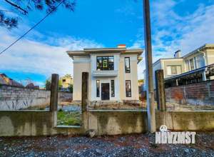 Дом 200м², 2-этажный, участок 4 сот.