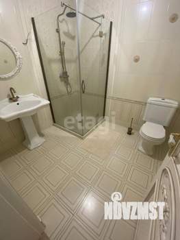 Таунхаус 180м², 3-этажный, участок 2 сот.