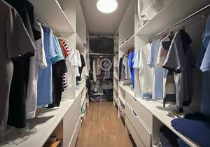 Дом 200м², 1-этажный, участок 5 сот.