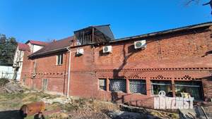 Дом 300м², 2-этажный, участок 10 сот.