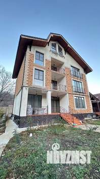 Дом 511м², 5-этажный, участок 25 сот.